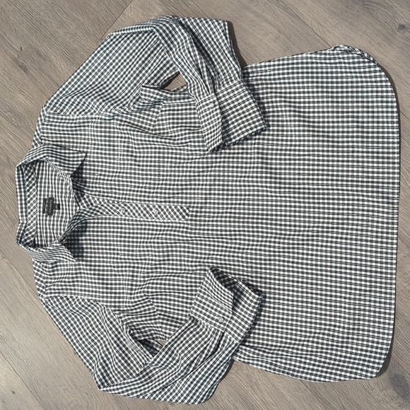 Talbots Tops - Talbots non-iron checkered metallic half button blouse top